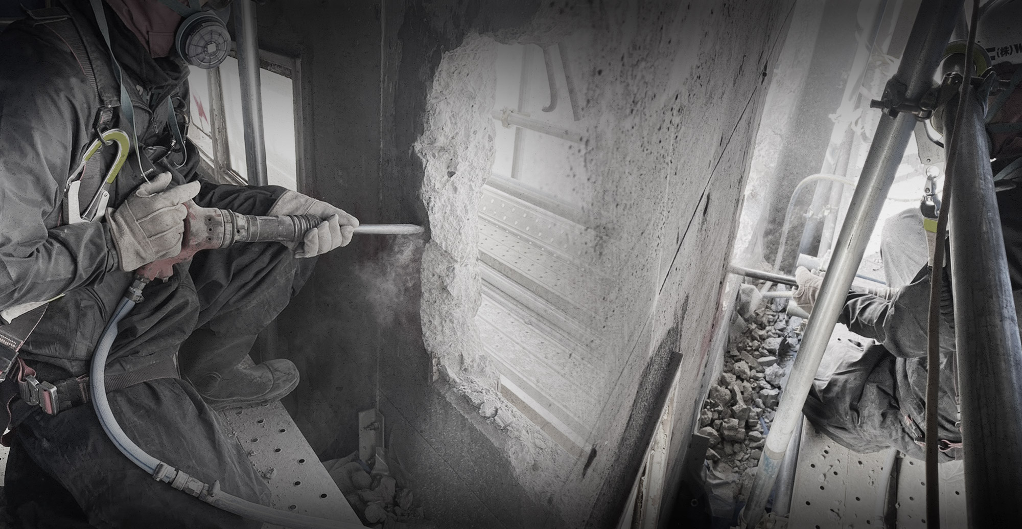 壊すのではない。削り、活かす。